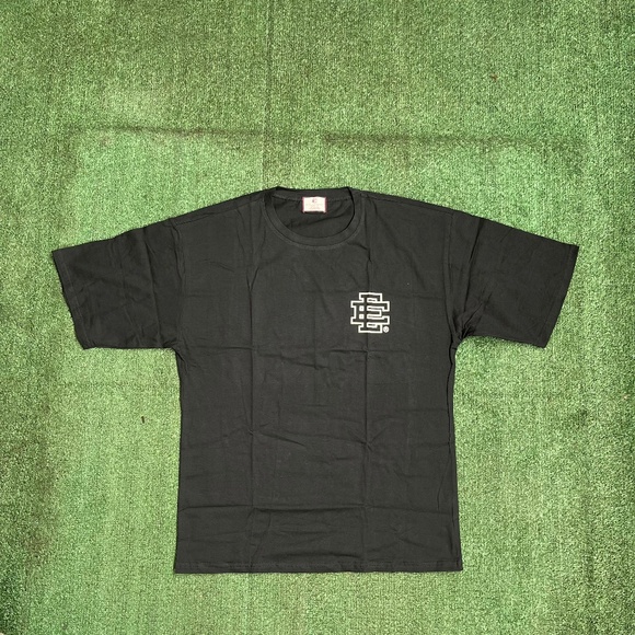 Ee tshirt - Picture 1 of 3